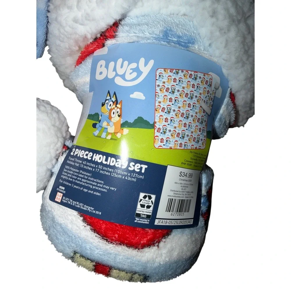 Bluey 2 Piece Holiday Set‎ Travel Throw Blanket and Santa Hat Christmas New